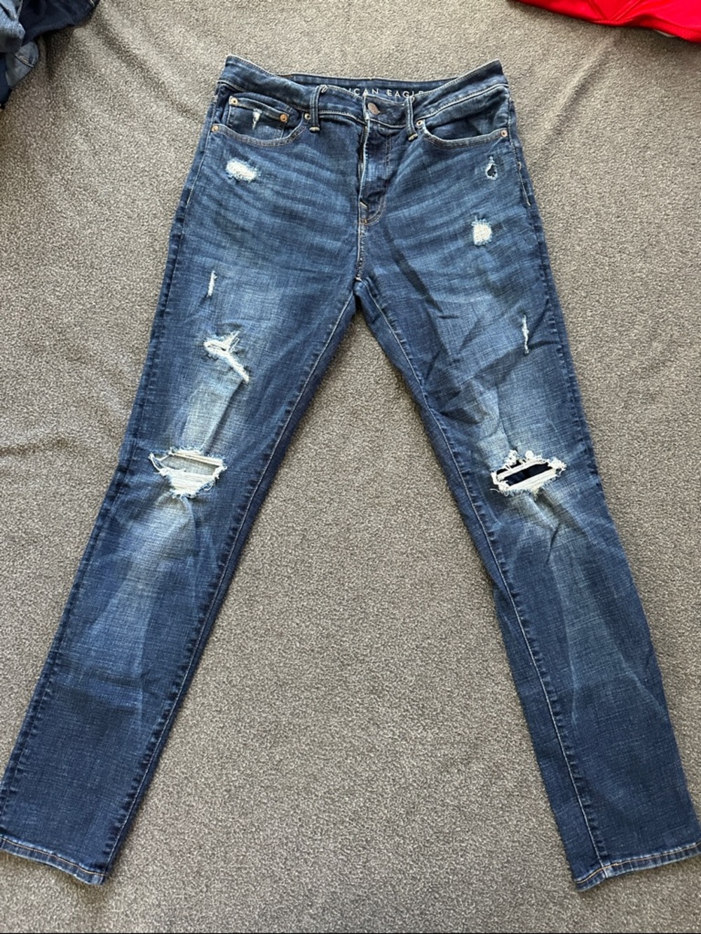 American Eagle Distressed Dark Blue Men’s Jeans; 30/34